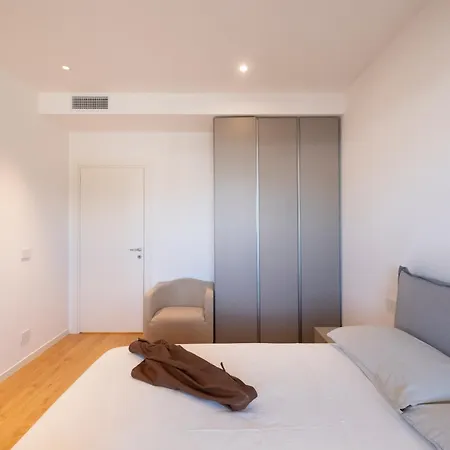 Apartamento Porta Del Mare Luxury Salerno Exterior foto
