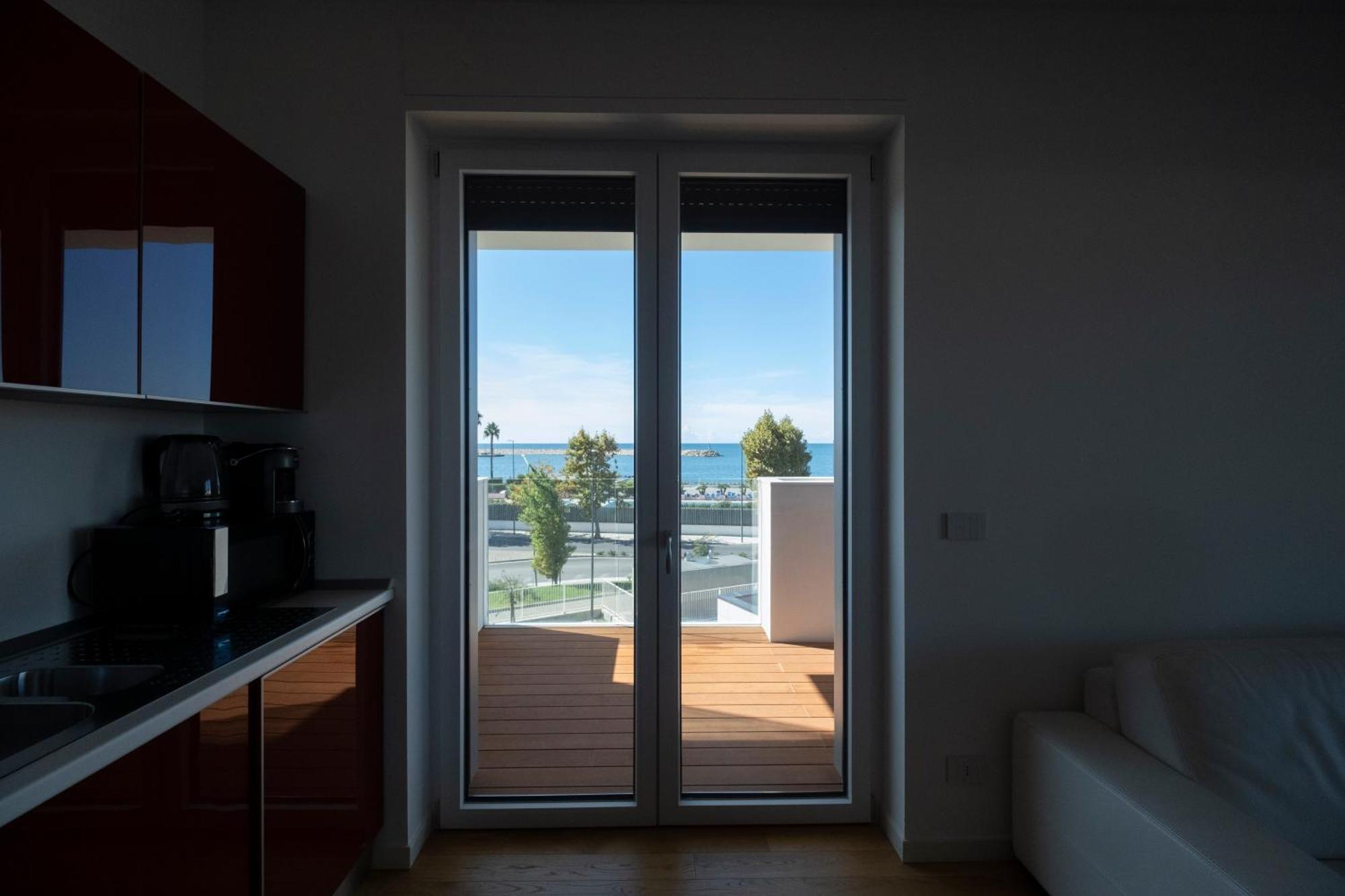 Porta Del Mare Luxury Apartment